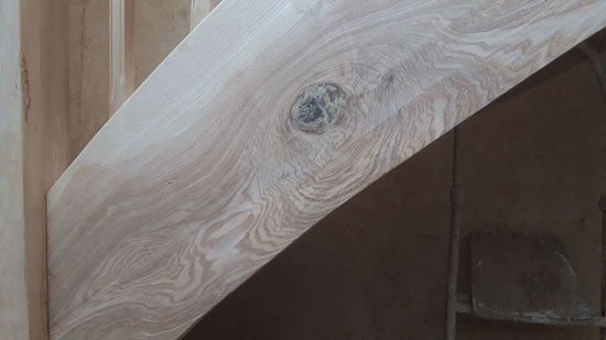 grain detail of stringer