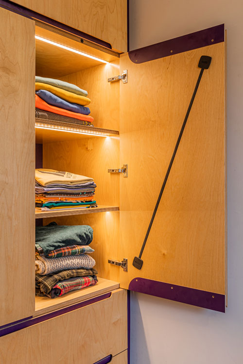 internal cabinet lighting