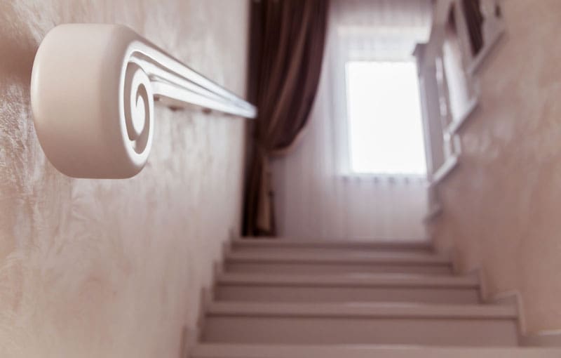 handrail with a functional basis, easy to grip